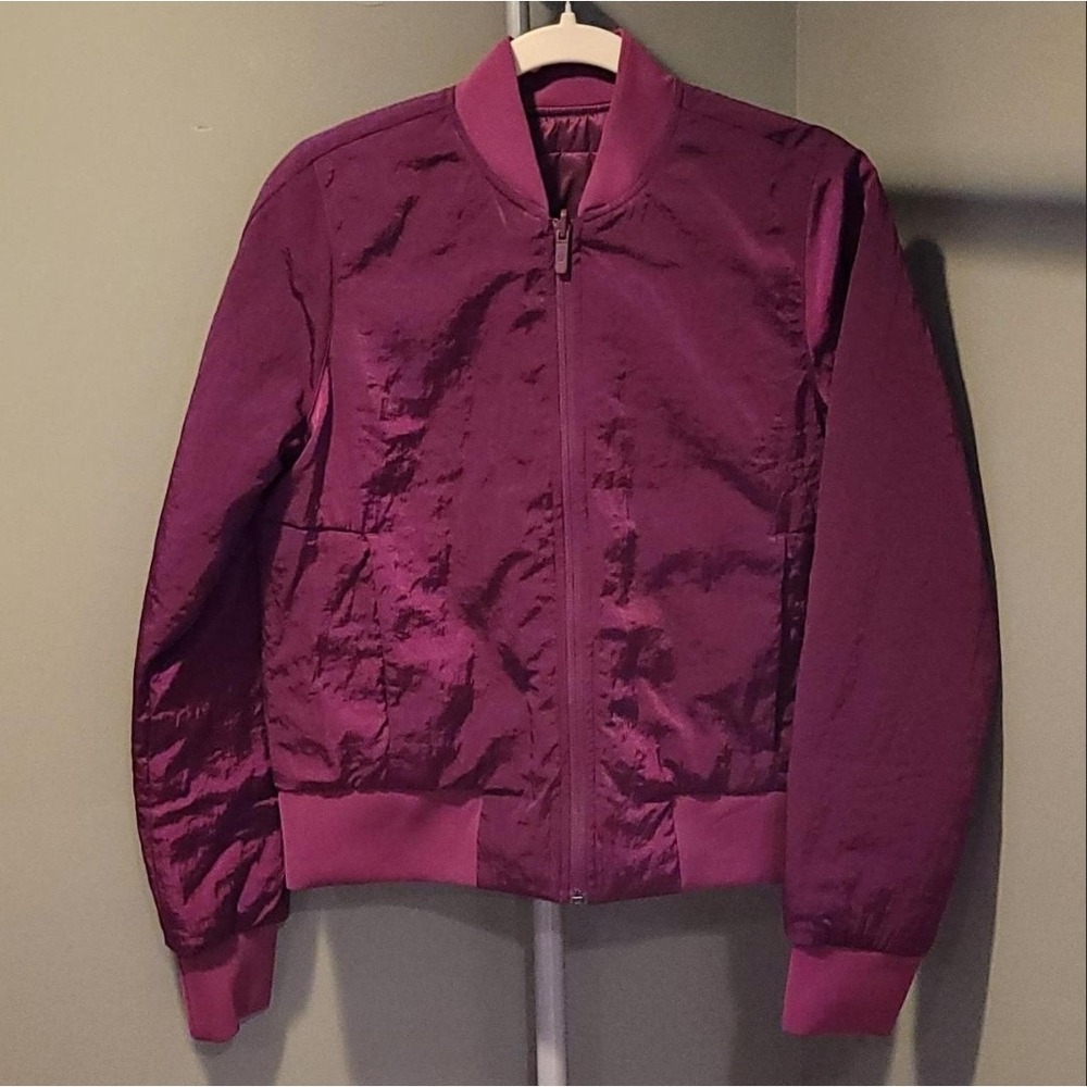 Lululemon Women's Reversible Nonstop Bomber Puffer Jacket, Size 6, Pink Purple